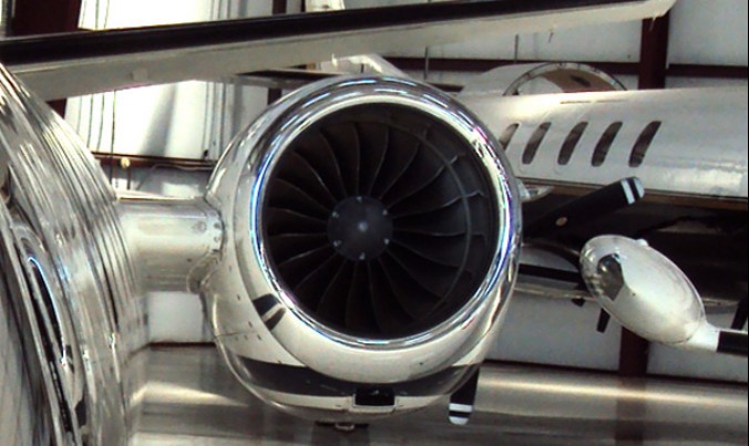 plane engine